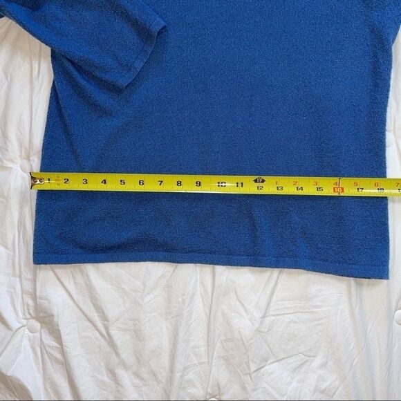 Jaclyn Smith blue sweater with v-neck ruffle, size large, 3/4 sleeves - Picture 5 of 10